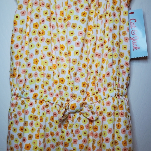 Cat & Jack Romper Floral Yellow Sz M 8 NWT - Picture 3 of 6
